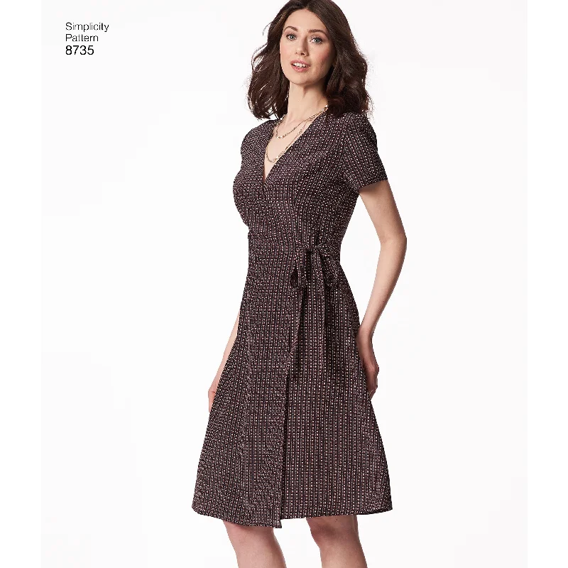 Simplicity Pattern 8735 petite wrap dress