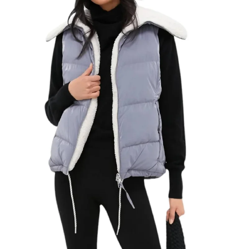 Brock Puffer Gilet In Blue Wind